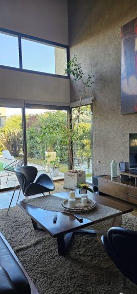 Casa en Alquiler en Capital, Mendoza