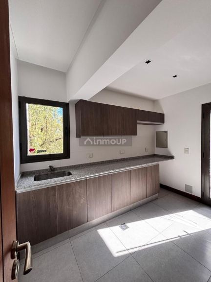 Casa en Alquiler en Capital, Mendoza