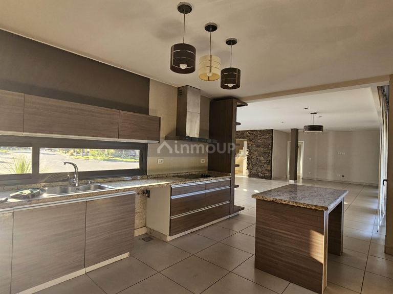 Casa en Alquiler en Guaymallen, Mendoza
