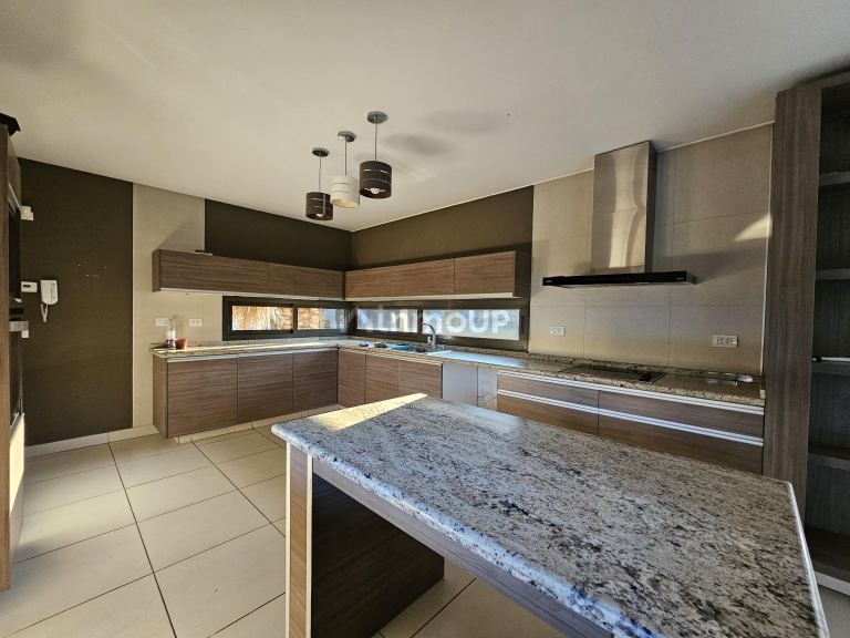 Casa en Alquiler en Guaymallen, Mendoza