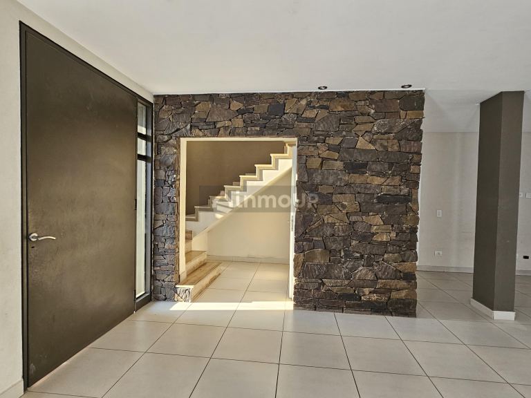 Casa en Alquiler en Guaymallen, Mendoza