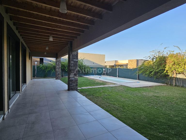 Casa en Alquiler en Guaymallen, Mendoza