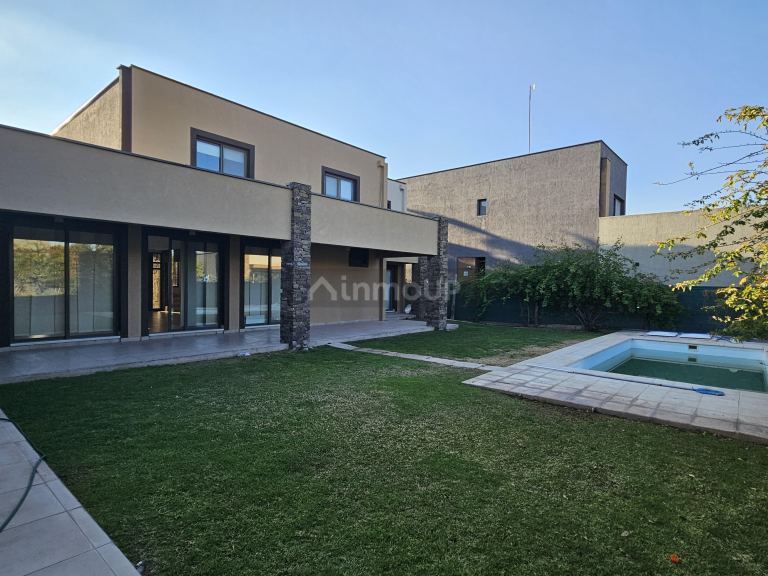 Casa en Alquiler en Guaymallen, Mendoza