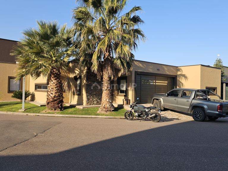 Casa en Venta en Guaymallen, Mendoza