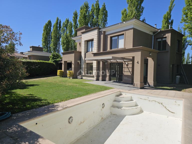Casa en Venta en Lujan de Cuyo, Mendoza