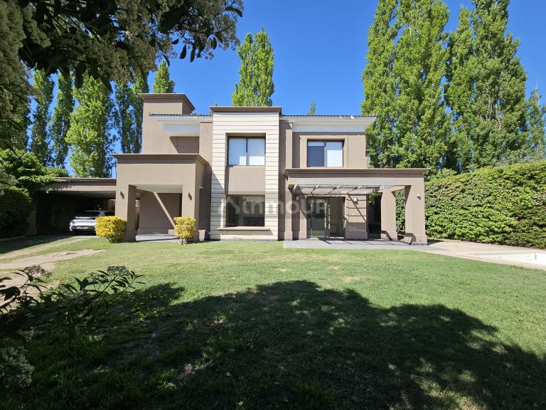Casa en Venta en Lujan de Cuyo, Mendoza