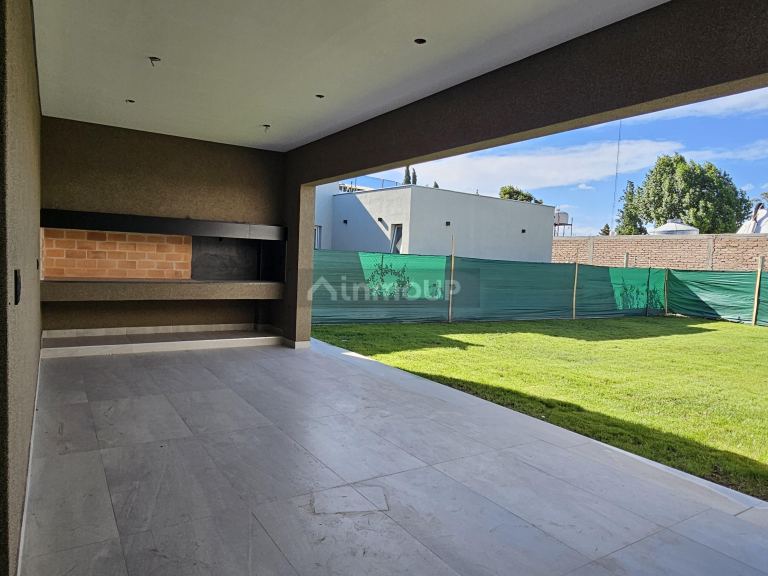 Casa en Venta en Maipu, Mendoza