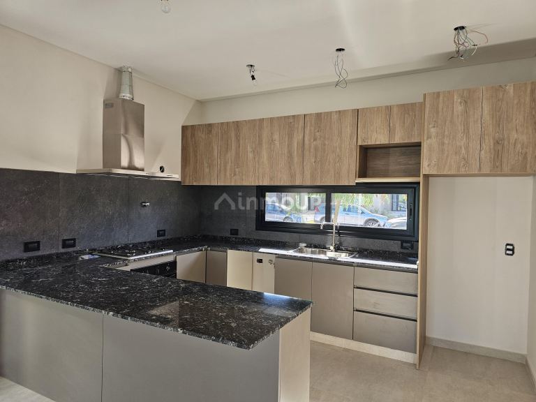 Casa en Venta en Maipu, Mendoza