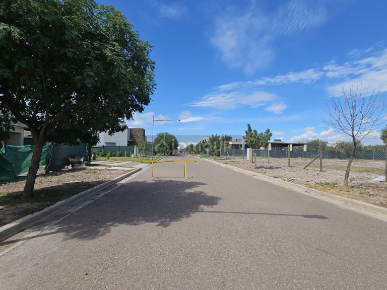 Lote en Venta en Maipu, Mendoza