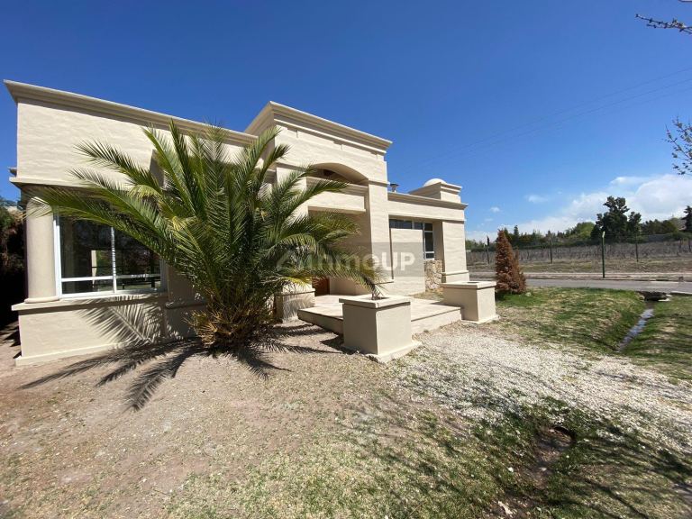 Casa en Venta en Lujan de Cuyo, Mendoza