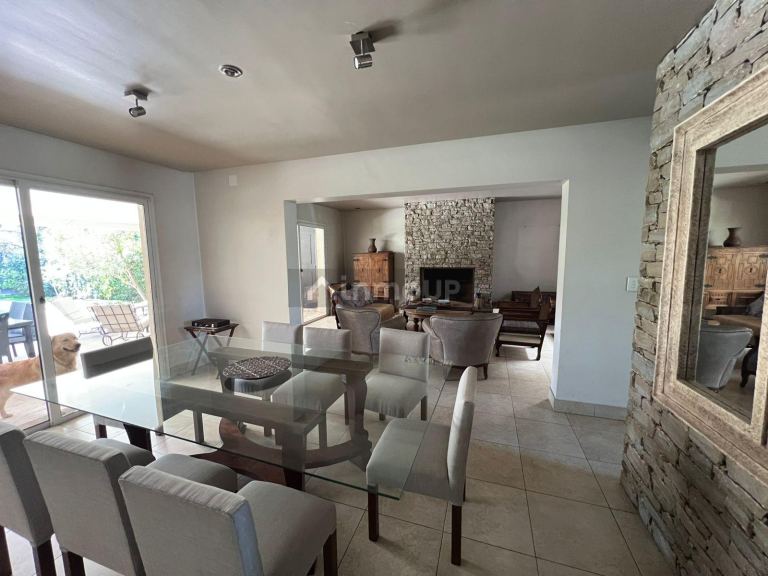 Casa en Venta en Guaymallen, Mendoza