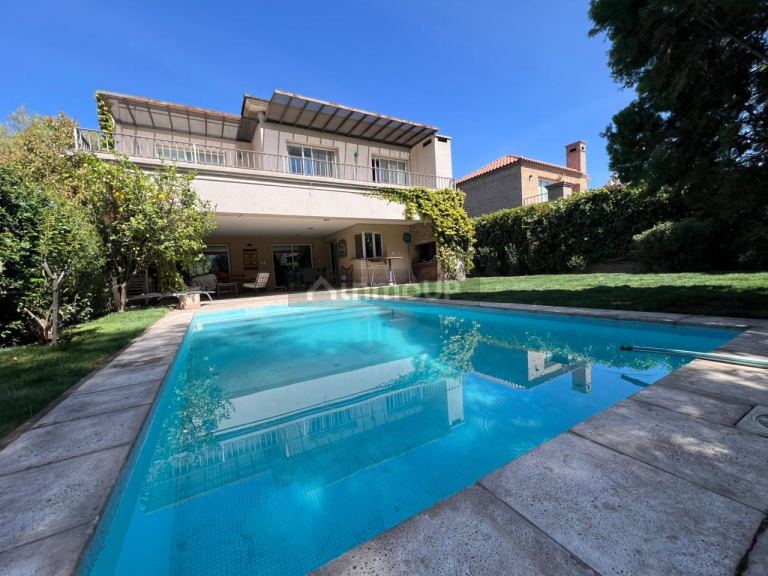 Casa en Venta en Guaymallen, Mendoza