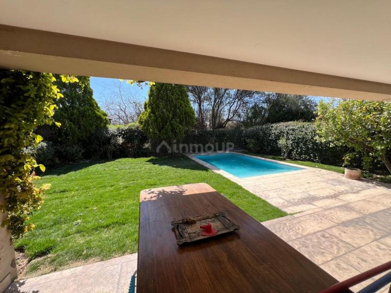 Casa en Venta en Guaymallen, Mendoza