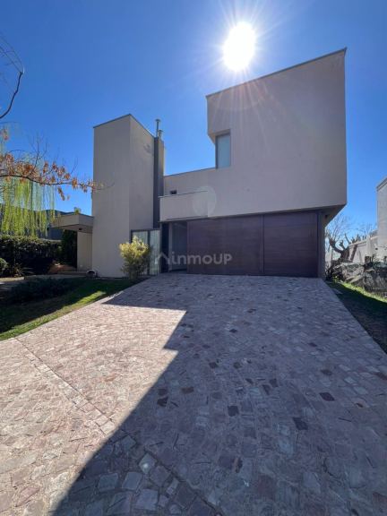 Casa en Venta en Maipu, Mendoza