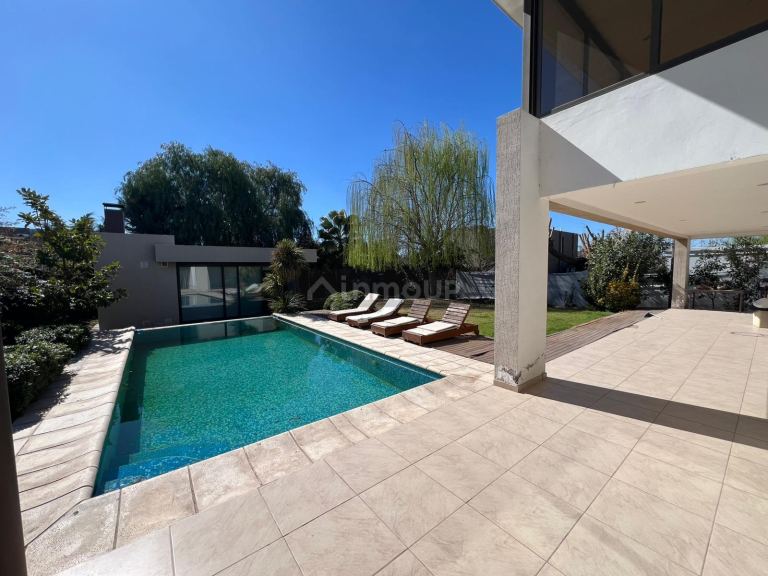 Casa en Venta en Maipu, Mendoza