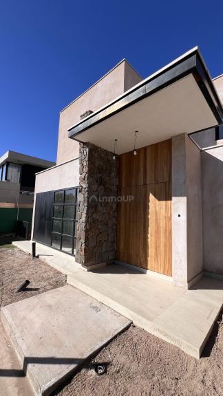 Casa en Venta en Las Heras, Mendoza