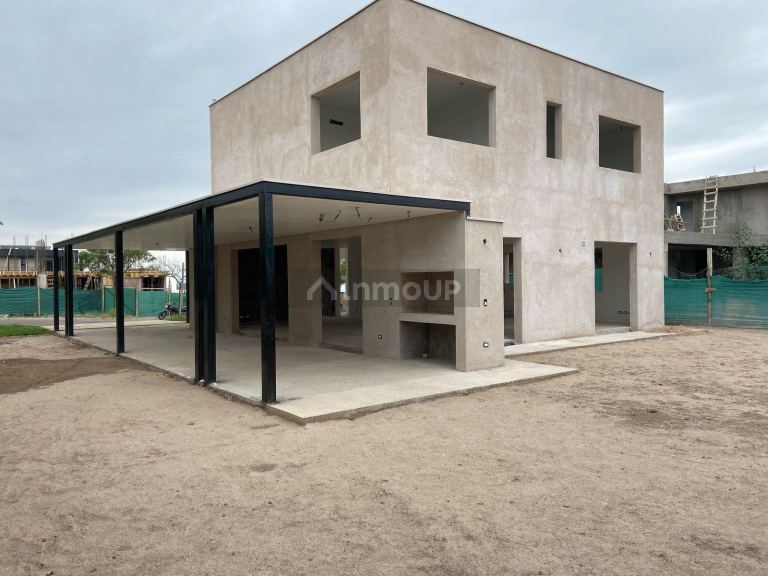 Casa en Venta en Las Heras, Mendoza