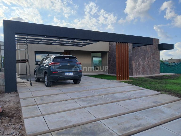 Casa en Venta en Lujan de Cuyo, Mendoza