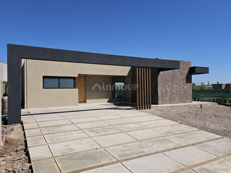 Casa en Venta en Maipu, Mendoza