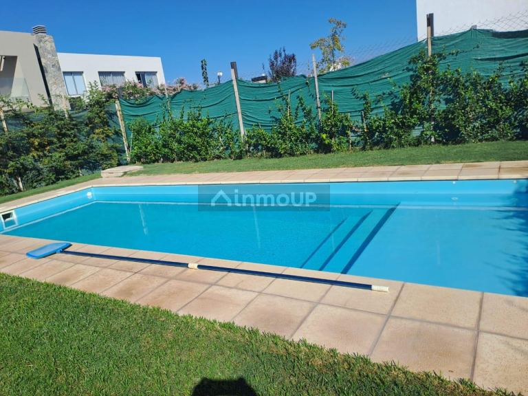 Casa en Venta en Maipu, Mendoza