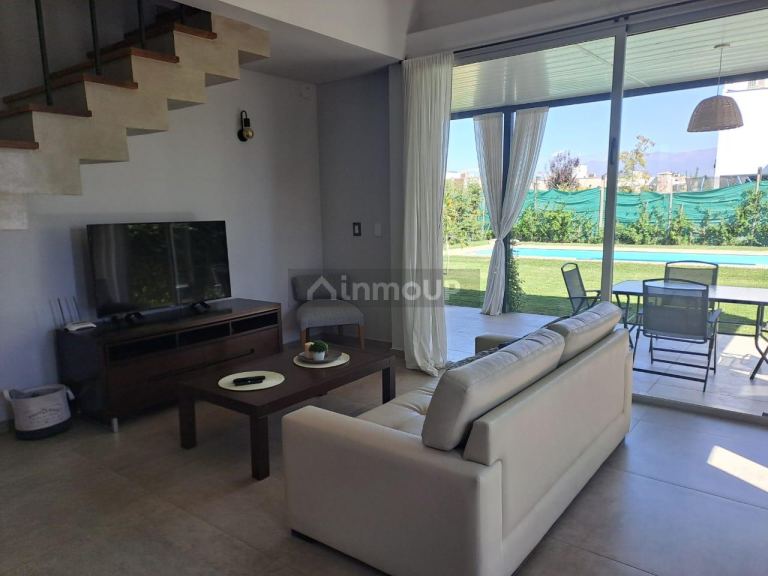 Casa en Venta en Maipu, Mendoza