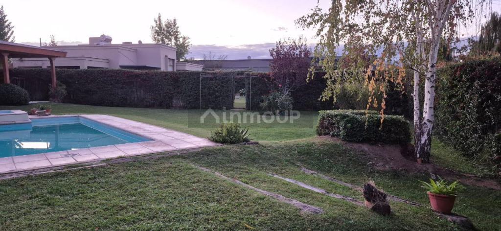 Casa en Alquiler en Maipu, Mendoza