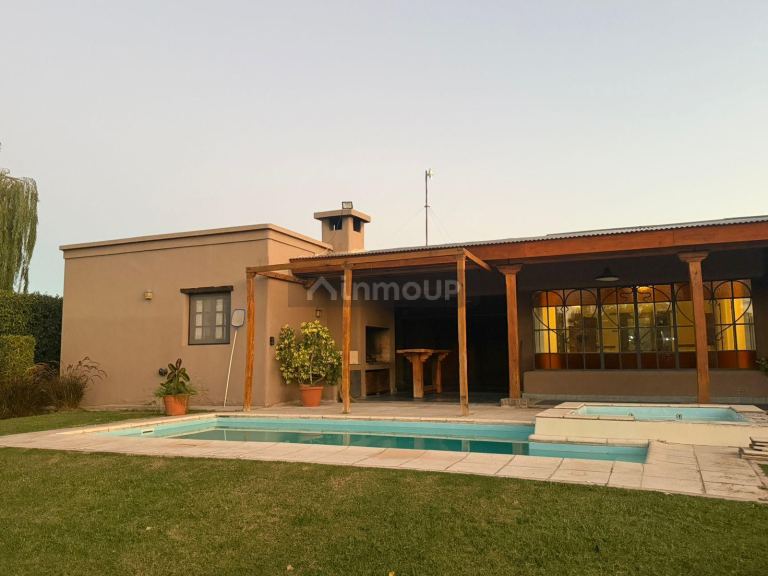 Casa en Alquiler en Maipu, Mendoza