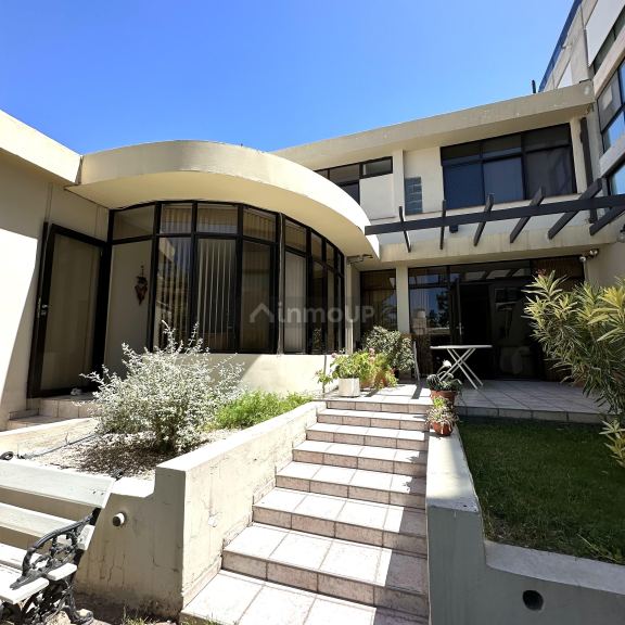 Casa en Venta en Capital, Mendoza