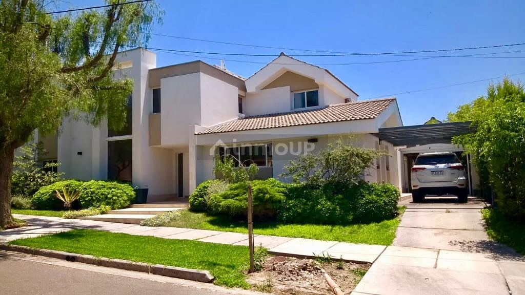Casa en Venta en Capital, Mendoza