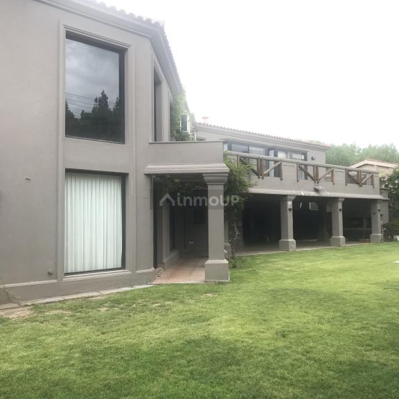 Casa en Venta en Capital, Mendoza