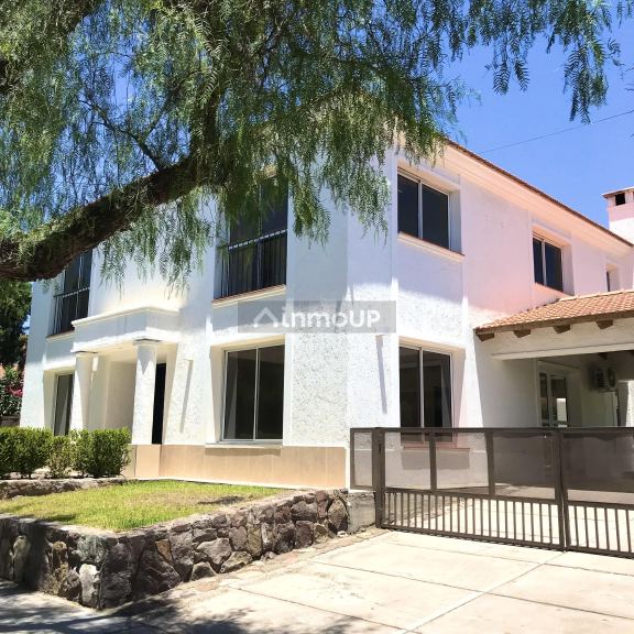 Casa en Venta en Capital, Mendoza