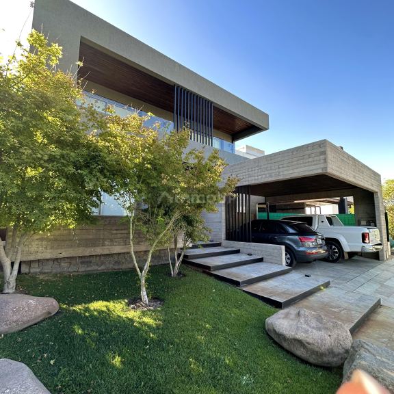 Casa en Venta en Lujan de Cuyo, Mendoza
