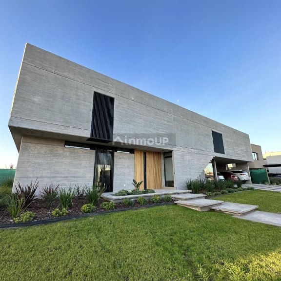 Casa en Venta en Maipu, Mendoza