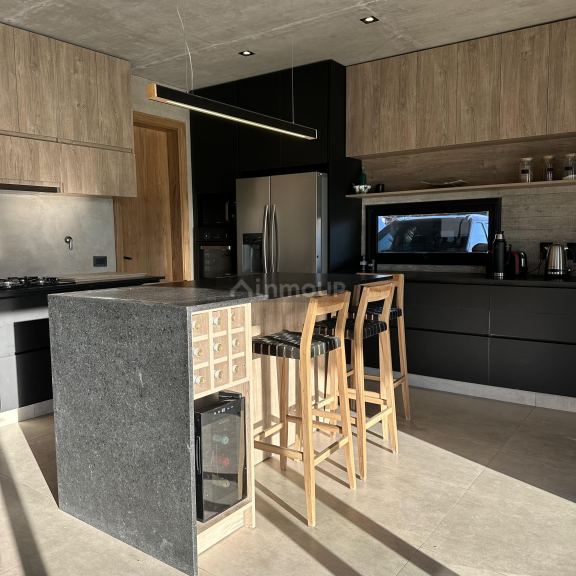 Casa en Venta en Maipu, Mendoza