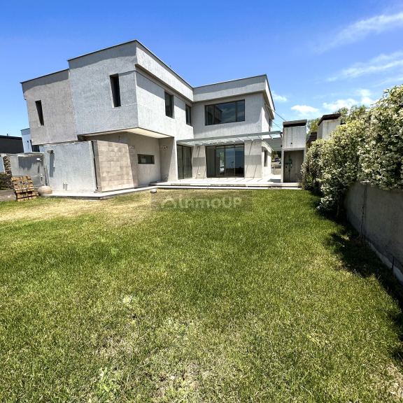 Casa en Venta en Capital, Mendoza