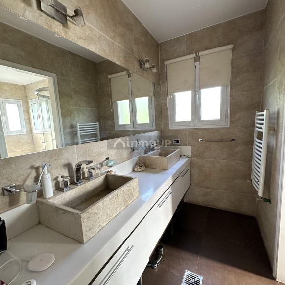 Casa en Venta en Capital, Mendoza
