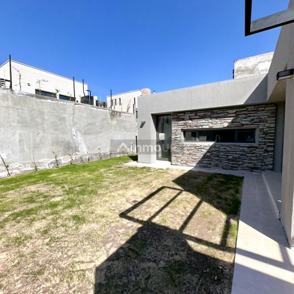 Casa en Alquiler en Capital, Mendoza