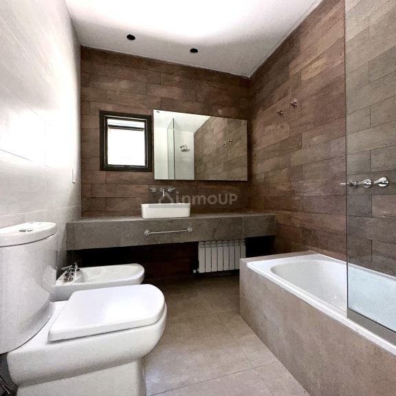 Casa en Alquiler en Capital, Mendoza