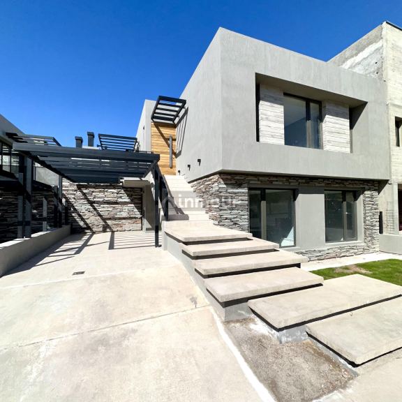 Casa en Alquiler en Capital, Mendoza