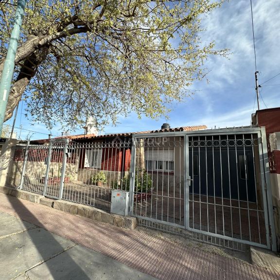 Casa en Venta en Godoy Cruz, Mendoza