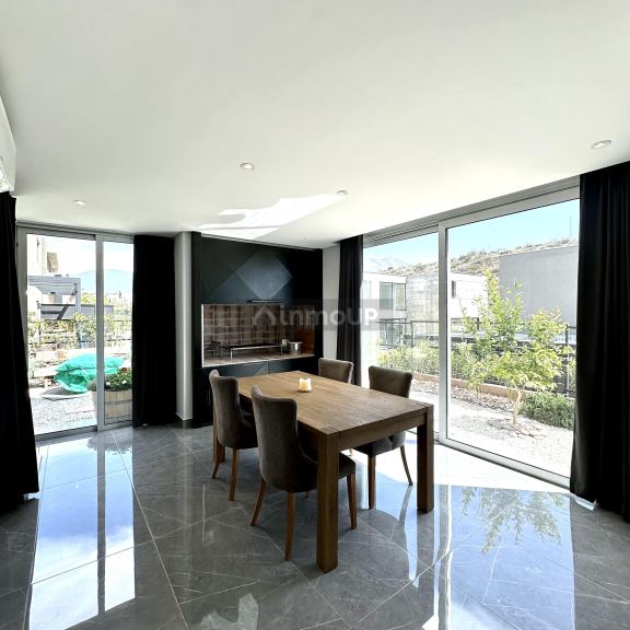 Casa en Venta en Capital, Mendoza