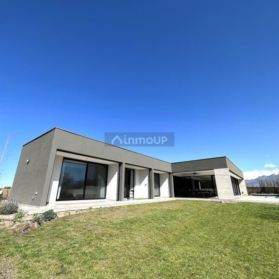 Casa en Alquiler en Lujan de Cuyo, Mendoza