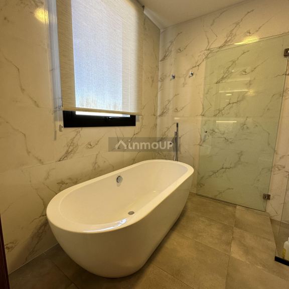Casa en Alquiler en Lujan de Cuyo, Mendoza