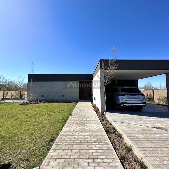Casa en Alquiler en Lujan de Cuyo, Mendoza