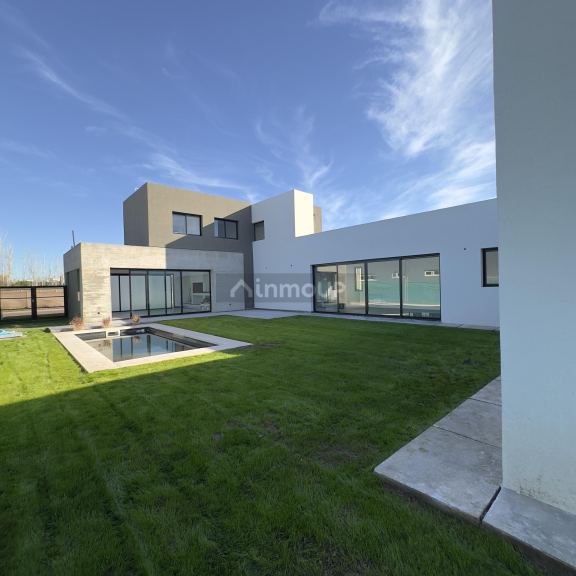 Casa en Venta en Lujan de Cuyo, Mendoza