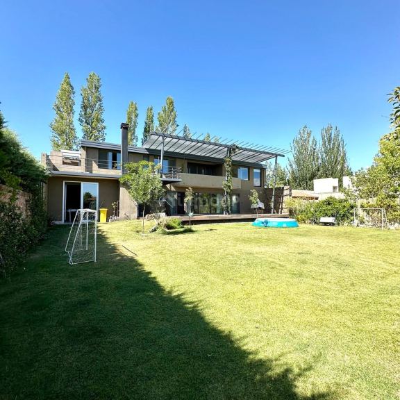 Casa en Alquiler en Lujan de Cuyo, Mendoza