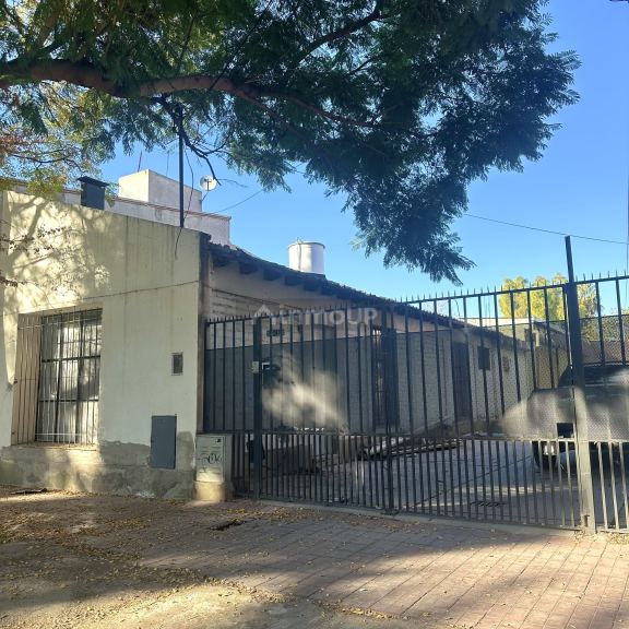 Galpon en Alquiler en Capital, Mendoza