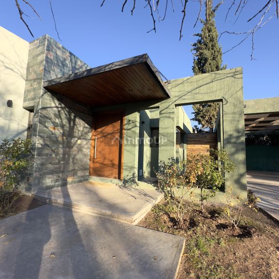Casa en Alquiler en Lujan de Cuyo, Mendoza