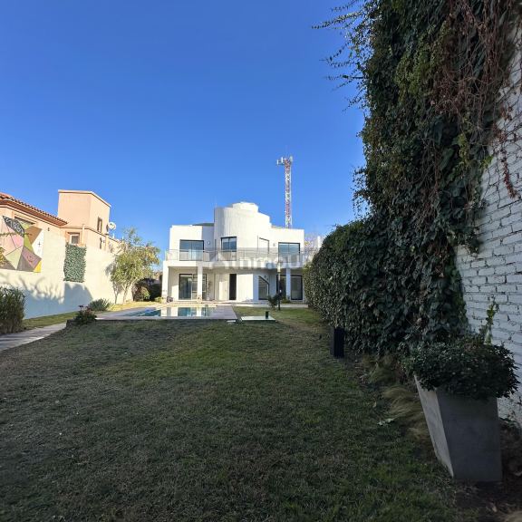 Casa en Venta en Godoy Cruz, Mendoza