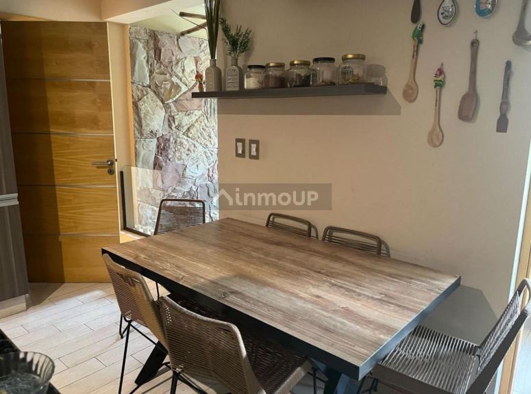 Casa en Alquiler en Capital, Mendoza